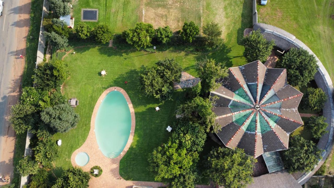 Lido Hotel Johannesburg Exterior photo